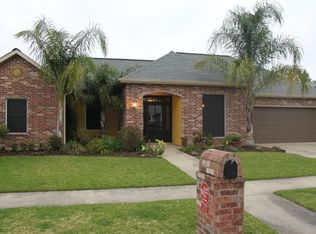 117 Cornish Pl, Youngsville, LA 70592