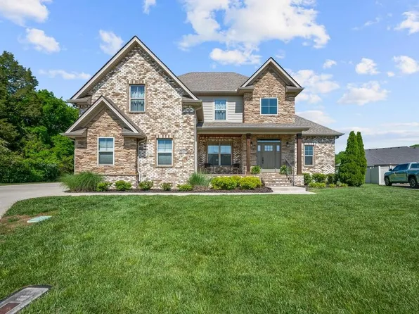2217 Lionheart Dr, Murfreesboro, TN 37130