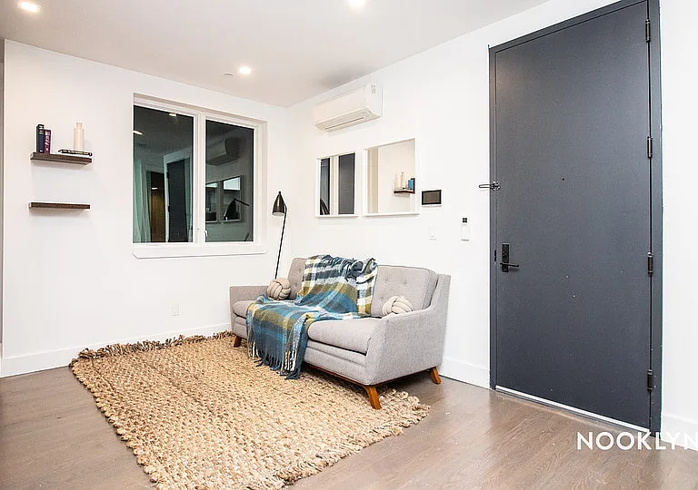115 Clifton Pl #2B — Photo 11