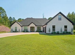 646 Glenwood Springs Dr, Little Rock, AR 72210