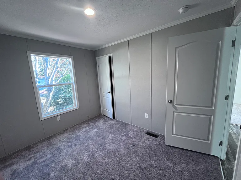 33241 Evergreen Dr — Photo 13