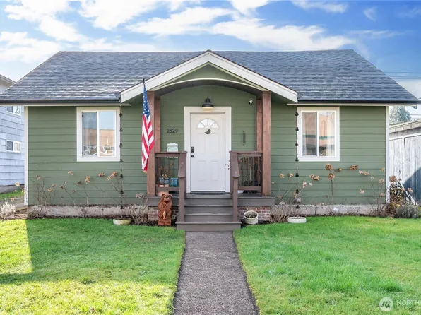2829 Hemlock Street, Longview, WA 98632