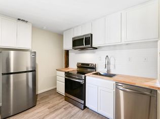 1011 W 10th St APT 14, Houston, TX 77008