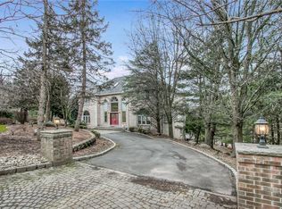 7 Pine Glen Dr, Blauvelt, NY 10913