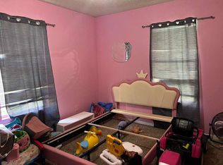 156 Country Oaks St, Brazoria, TX 77422