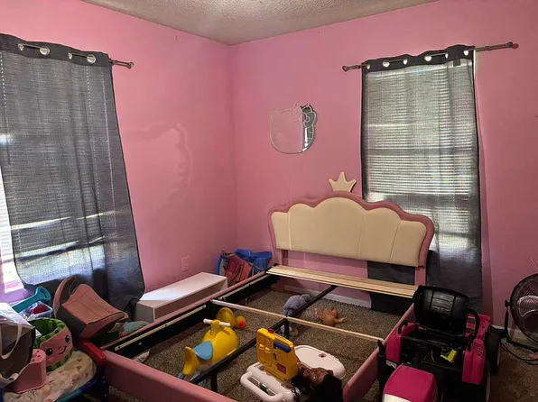 156 Country Oaks St, Brazoria, TX 77422