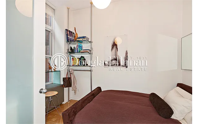 Sold by Douglas Elliman | media 28