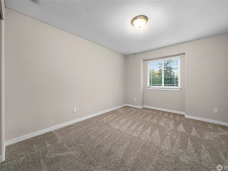 24309 229th Ct SE — Photo 27