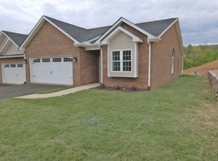 36 Brookfield Ct, Roanoke, VA 24012