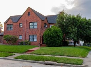 4704 Chenevert St Unit B, Houston, TX 77004