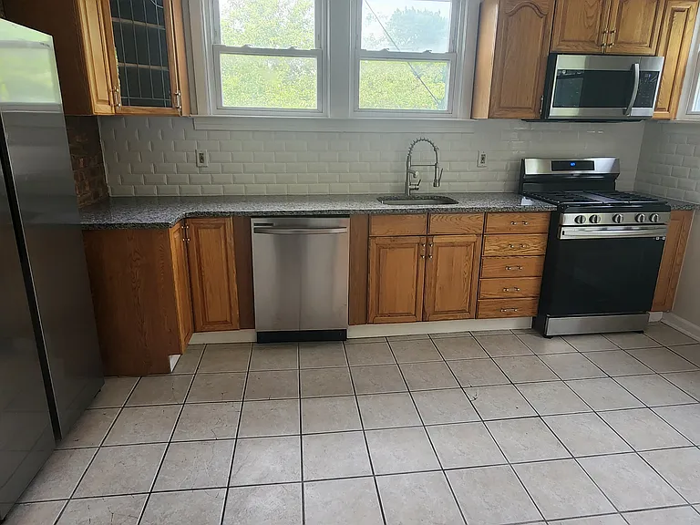 59 Hillcrest Rd #2 — Photo 1