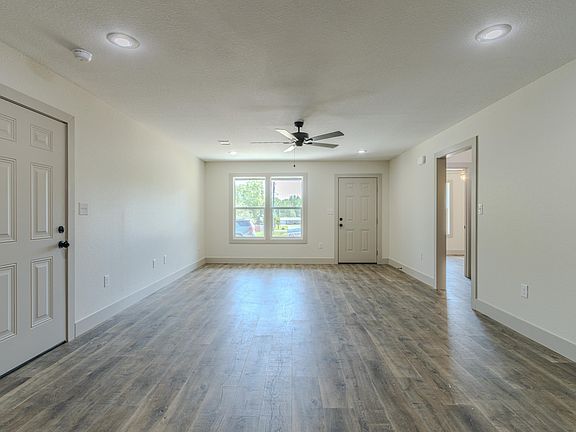 4th image of 4213 Cedar Heights Rd