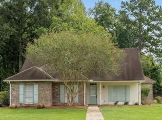6113 Belle Grove Dr, Baton Rouge, LA 70820