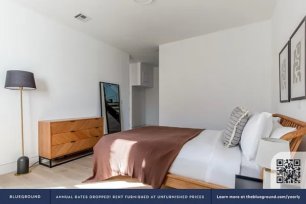 Rented by The Blueground | media 23