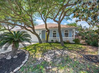 111 Sandollar Cir, Fulton, TX 78358