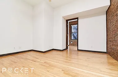 Rented by PocketBroker Inc