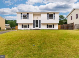 1419 Macedonia Dr, Hanover, MD 21076