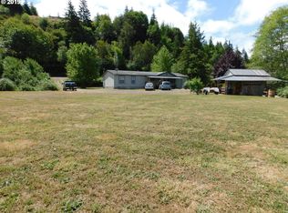 95241 Sitkum Ln, Myrtle Point, OR 97458