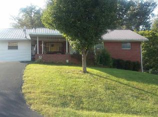 531 Summit Ridge Dr, Newport, TN 37821