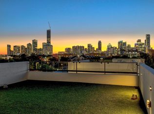 1175 Navasota St #3, Austin, TX 78702