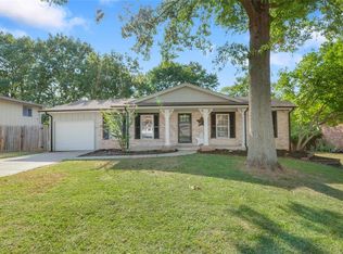 7 Brookshire Dr, Saint Peters, MO 63376