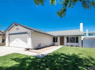 21609 Nutmeg Ln, Santa Clarita, CA 91350