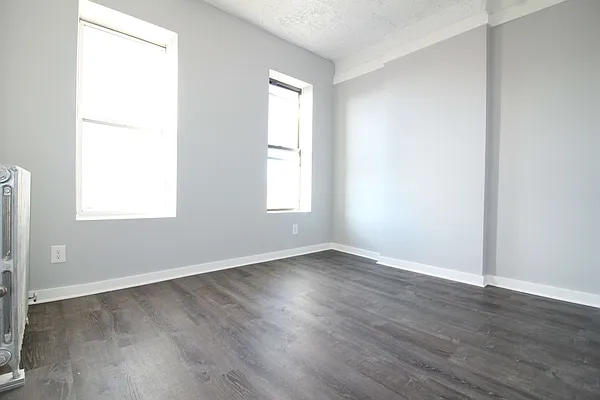 Rented by Realty Nerd | media 14