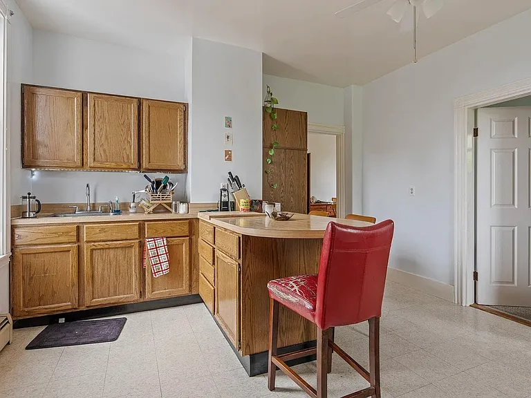 11 Smith St #3 — Photo 8