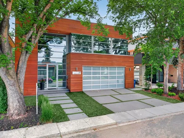 31 E Windsor Cres SW, Calgary, AB T2V 1V5
