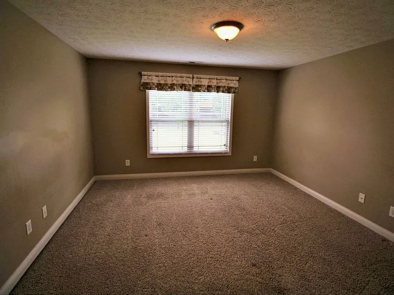 2831 Atlas Dr — Photo 4