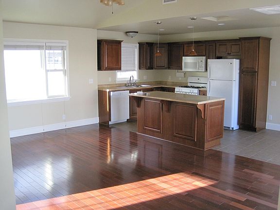 Large Kitchen