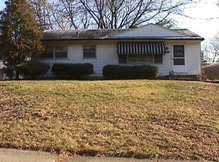 1012 Pine Tree Dr, Ann Arbor, MI 48103