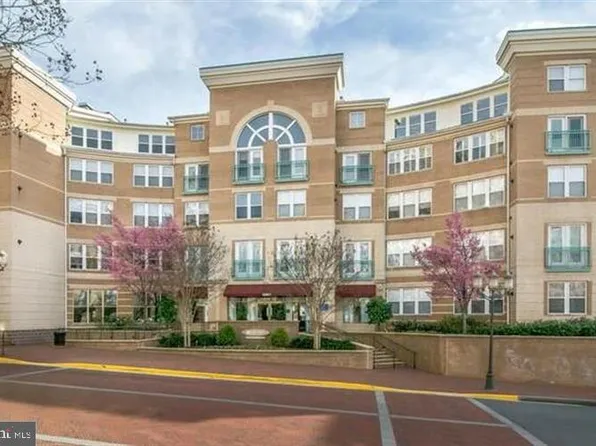 12001 Market St #272, Reston, VA 20191