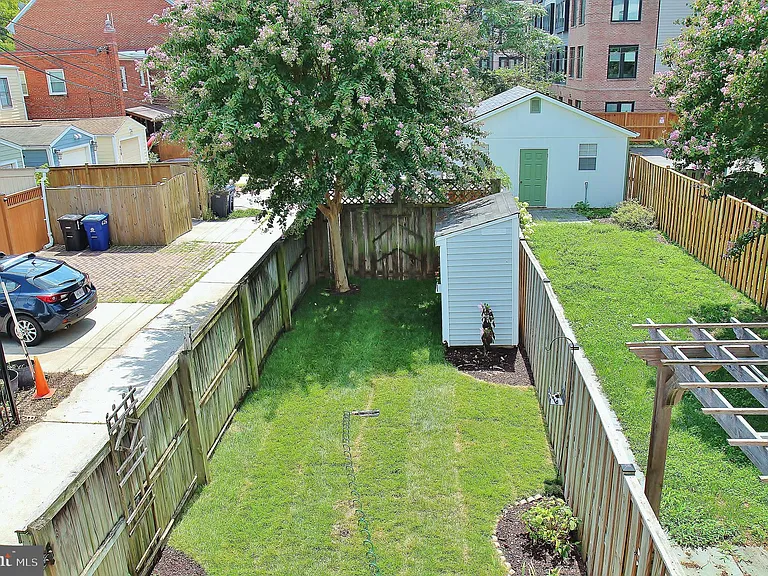 1006 Wythe St — Photo 23