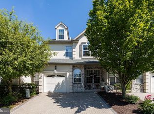 229 Center Point Ln, Lansdale, PA 19446