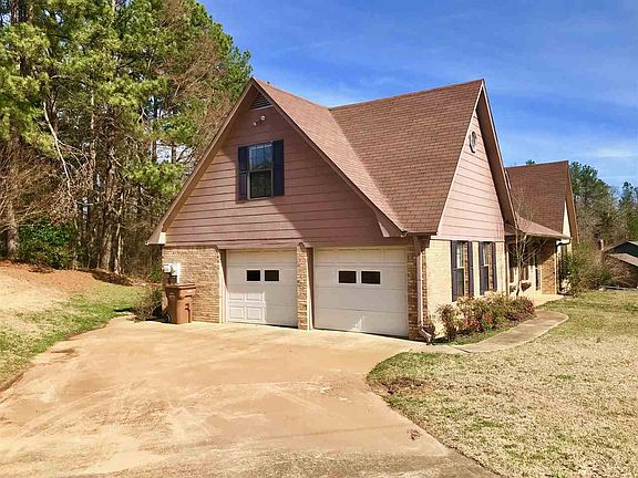 2nd image of 437 Deerwood Ln
