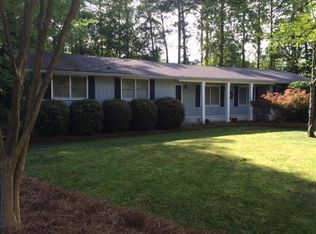 2432 Henderson Pines Ct, Tucker, GA 30084
