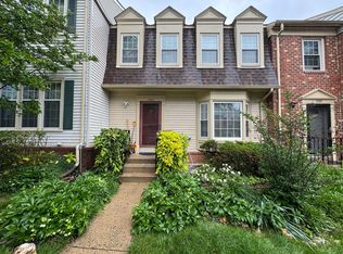 7810 Butterfield Ln, Annandale, VA 22003