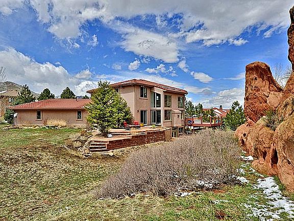 backyard_700_01112014