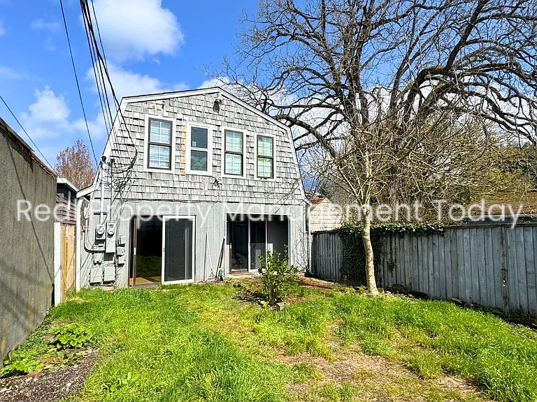 516 N K St LLC (Silver) — Photo 18