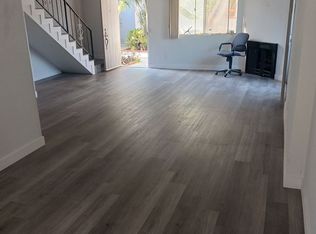 7107 Kester Ave Apmts - Van Nuys, Van Nuys, CA 91405