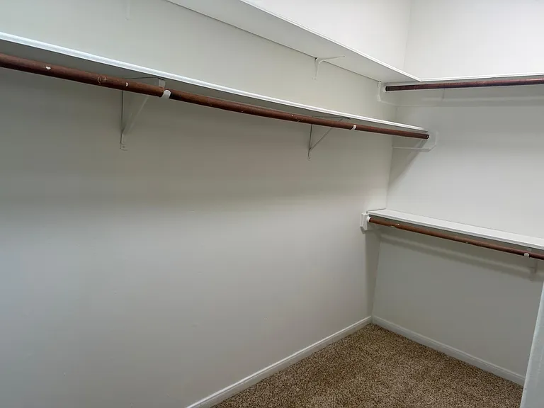 9 Huntsmans Horn Cir — Photo 24