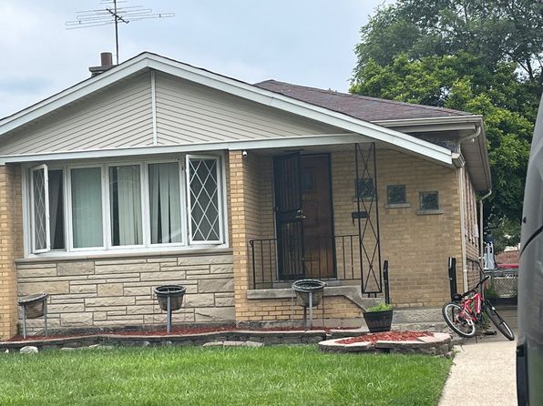 540 Frederick Ave, Bellwood, IL 60104