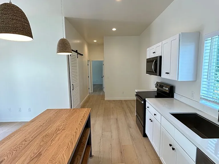 1109-1119 San Pascual Street — Photo 54