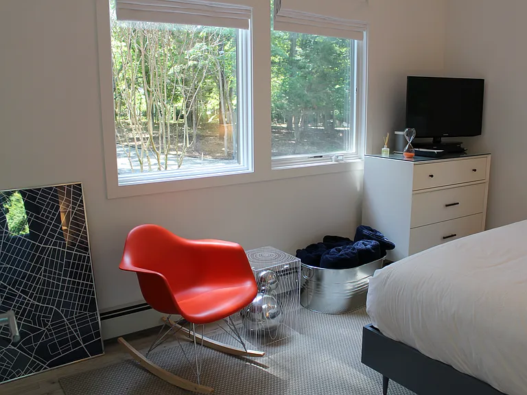 N Cape Ln — Photo 16