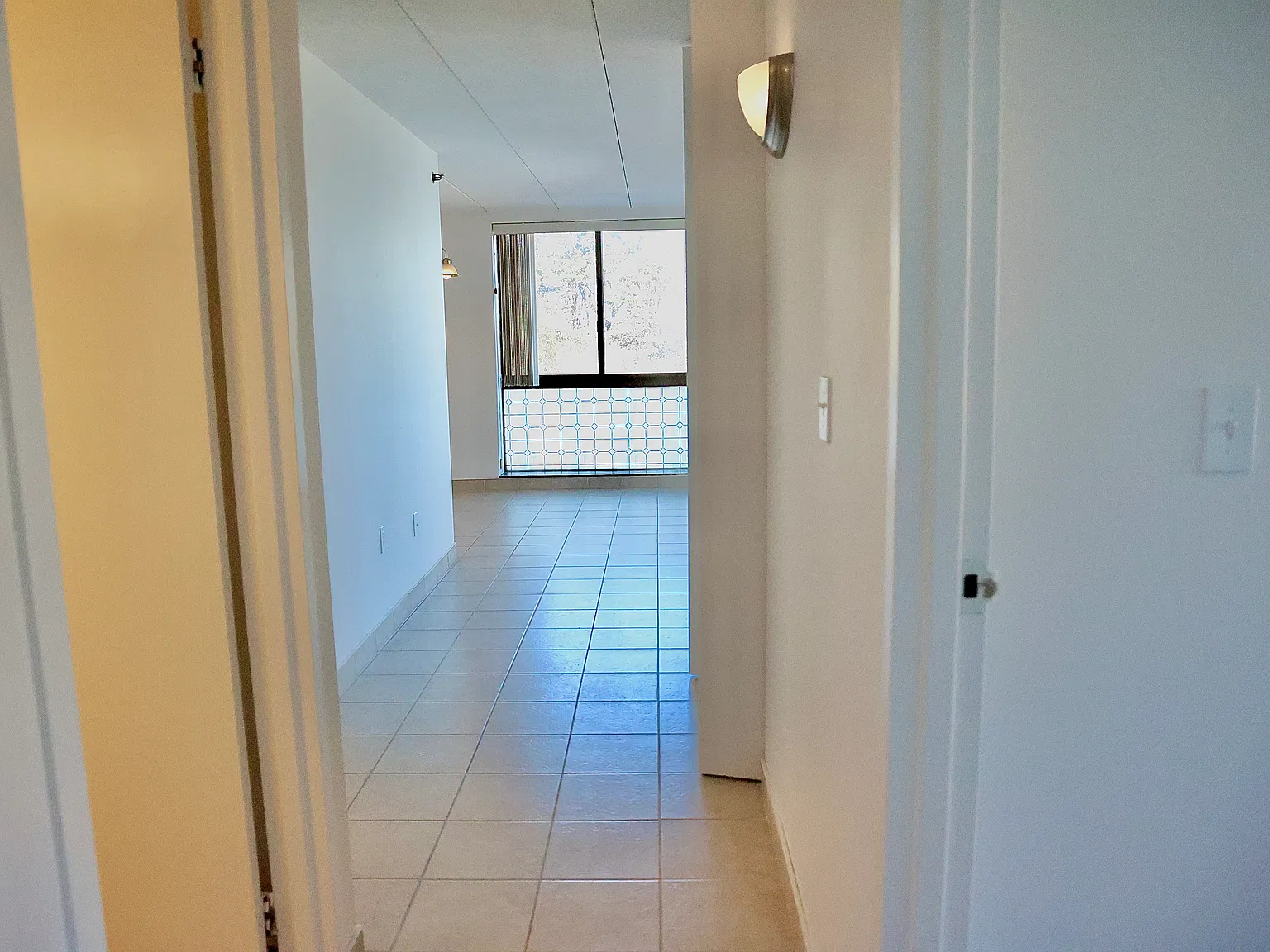 2 bed, 1100 sqft, $3,150 — Photo 4