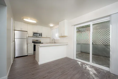 3040 Sunset Ave Photo 1