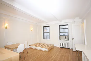Rented by STAR CITIES INTERNATIONAL PROPERTY CORPORATION