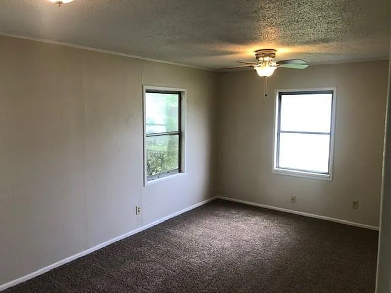 2928 Marquette St — Photo 13