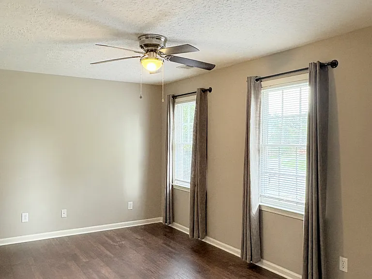 19 Hightower Ct — Photo 16